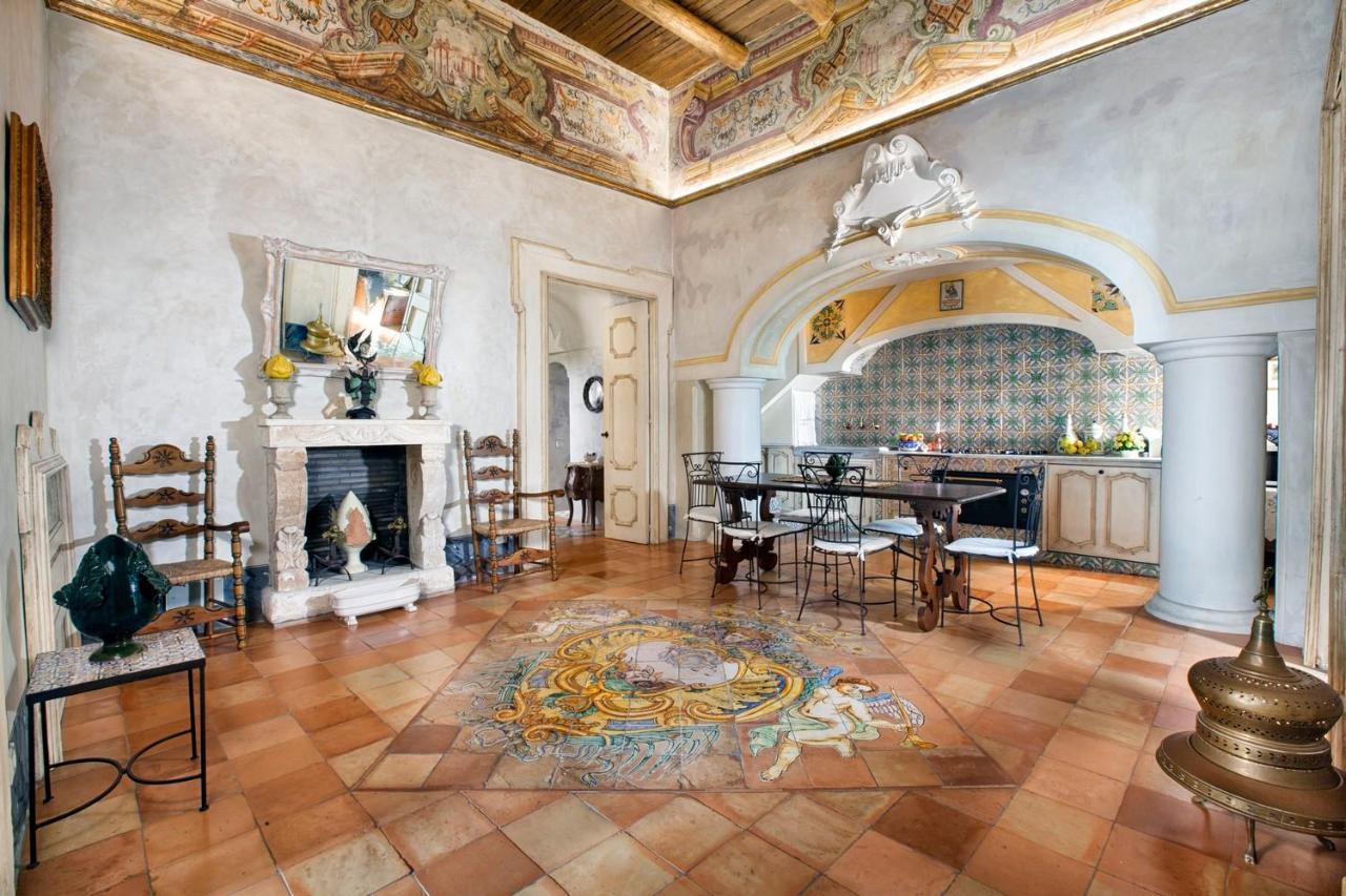 Estate4Home - Palazzo Crocione Positano Eksteriør bilde